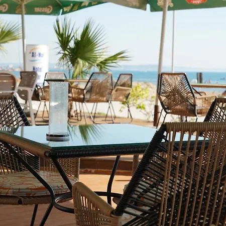 Al-mar Hotel Durrës